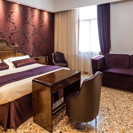 Locanda Leon Bianco On The Grand Canal 4*