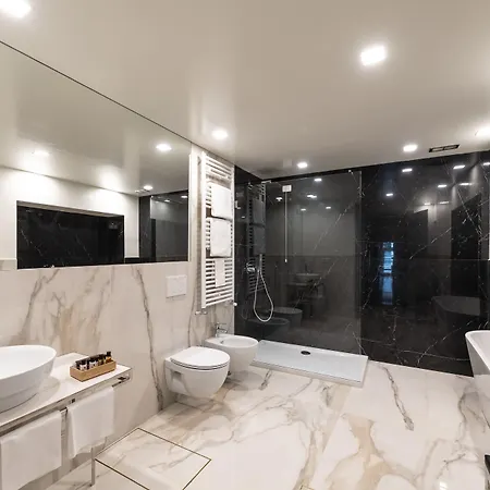 Locanda Leon Bianco On The Grand Canal 4*