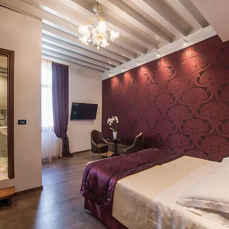Locanda Leon Bianco On The Grand Canal 3* Venedig