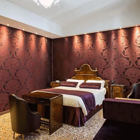 Locanda Leon Bianco On The Grand Canal 3* Venedig