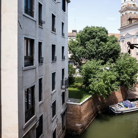 Locanda Leon Bianco On The Grand Canal 3* Venedig