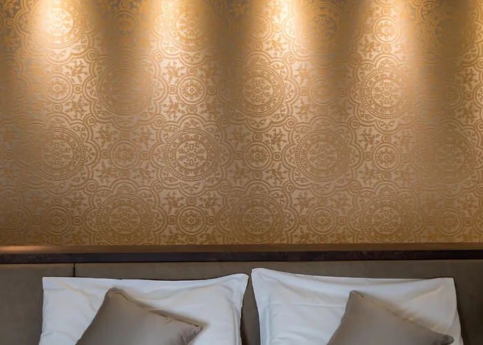 Leon Bianco On The Grand Canal Pensión