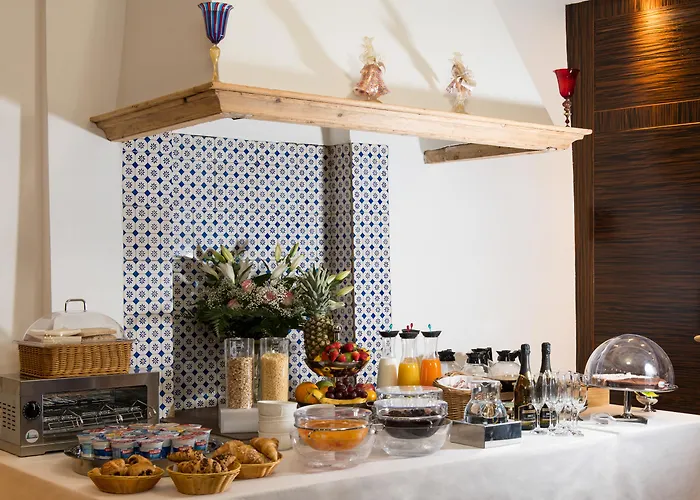 Leon Bianco On The Grand Canal Pensión Venecia