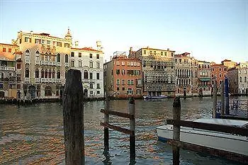 Pensión Leon Bianco On The Grand Canal Venecia