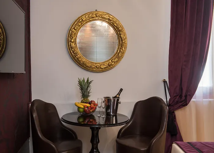 Leon Bianco On The Grand Canal 4*