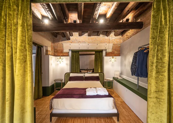 Pensión Leon Bianco On The Grand Canal 4*