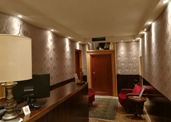 Leon Bianco On The Grand Canal Pensión 4*