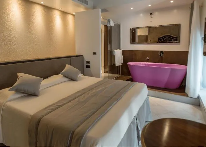 Leon Bianco On The Grand Canal